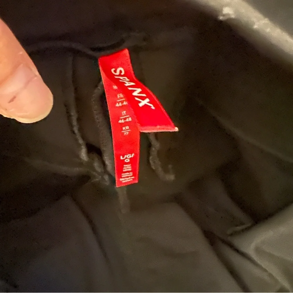 SPANX Black Ponte Slim Straight Pant sz L